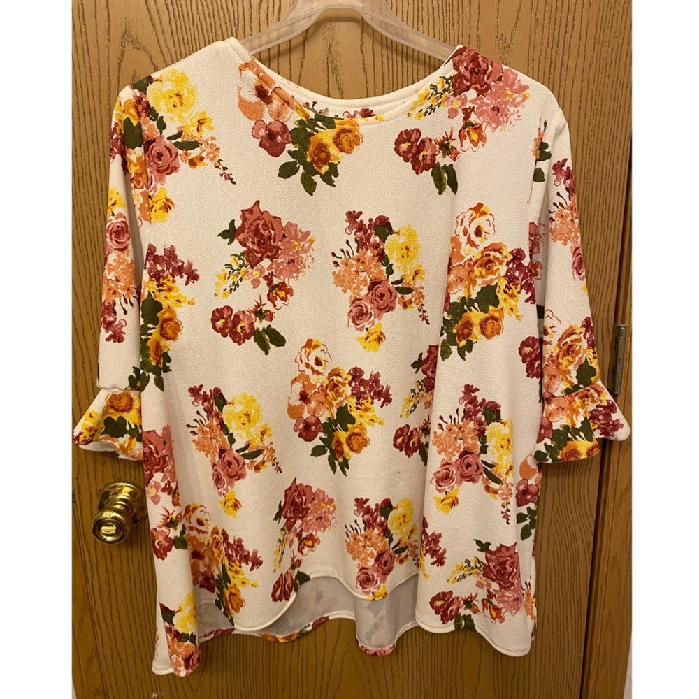 Custom made outfit 🌸